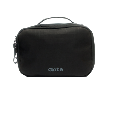 gote-hanging-travel-pouch-onyx-black